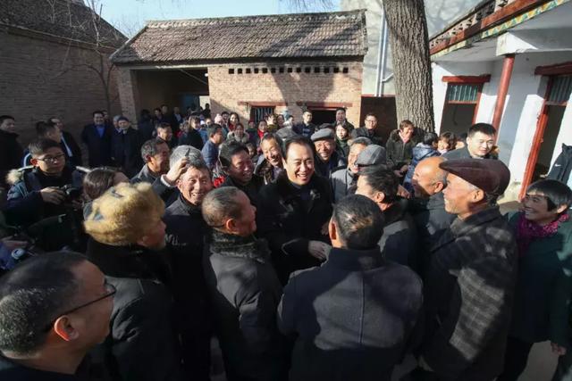 荣归故里什么意思