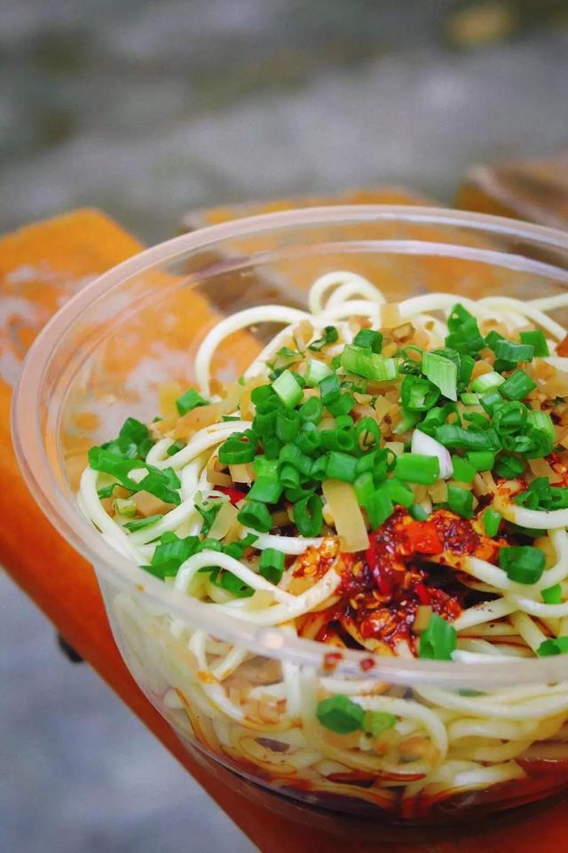 早上為什么涼面不好賣？為什么家里做的涼面不香，你知道幾個？長知識