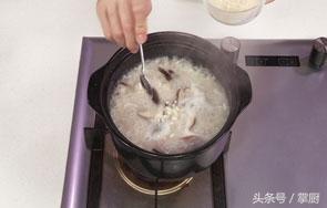 香菇鸡肉粥