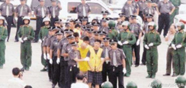东北乔四爷超了谁的车 东北乔四爷超了谁的车（东北乔四爷超了谁的车送了命） 生活