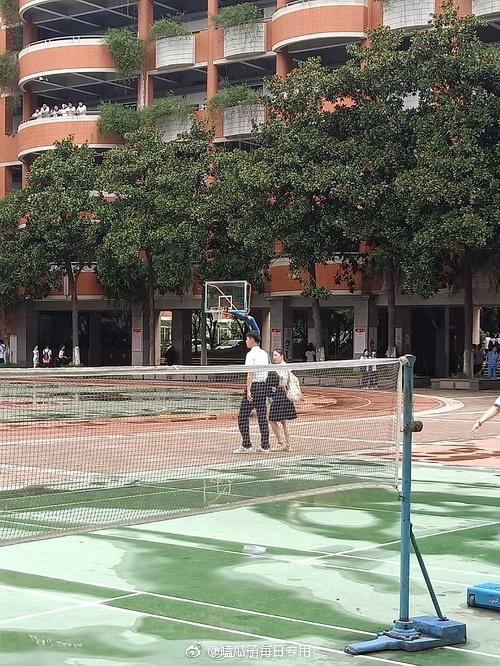 �人����ӰϷ(Ӱ�桶��õ����ǡ�·͸���·�������໴����������ƽ�����Ǳ�ζ)