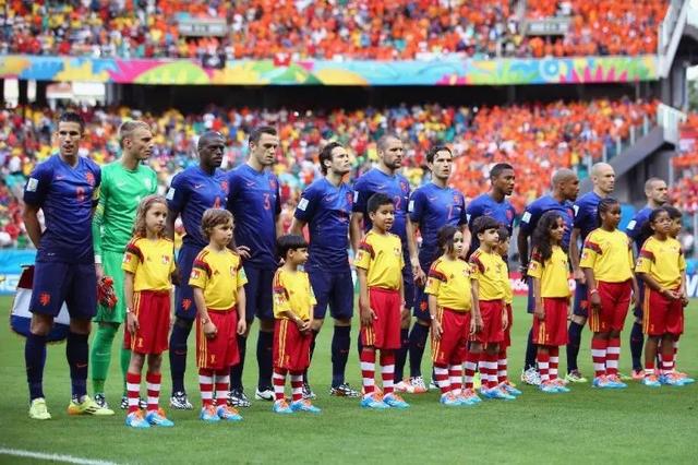 回顧14年世界杯季軍戰，荷蘭黃金一代在世界的最后影像！
