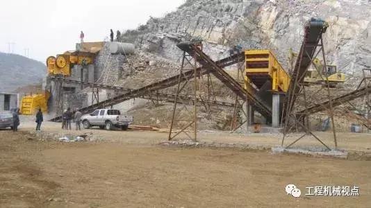 破碎机多少一台班_150挖掘机破碎c30混凝土