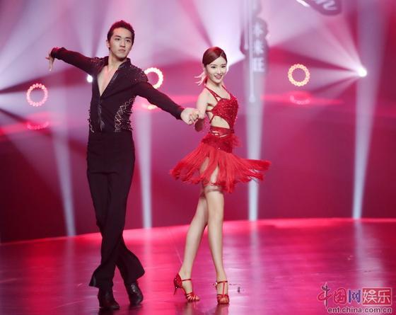 「紧急通知」毛晓彤跳舞综艺节目叫什么(毛晓彤参加的什么综艺节目跳舞)