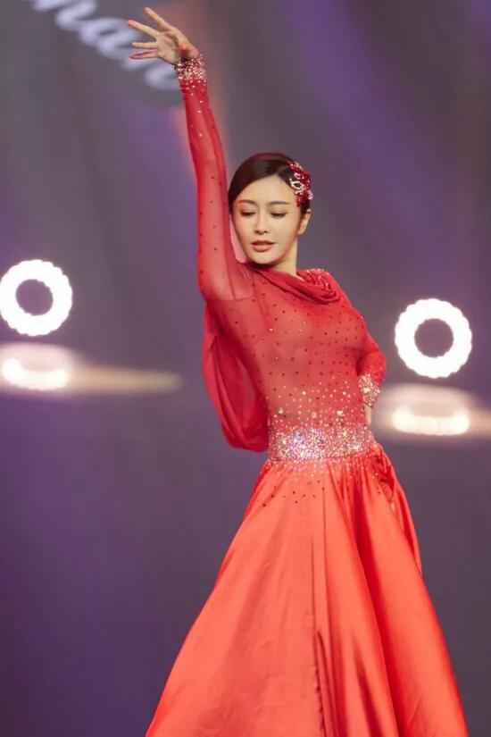 秦岚跳舞舞林大会(秦岚跳舞舞林大会视频)-天晟网