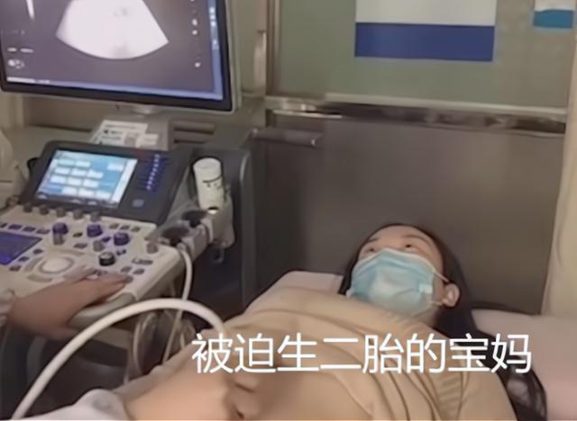 10岁男孩哭求妈妈留二胎，逢产检比爸爸还积极，亲自看结果才放心