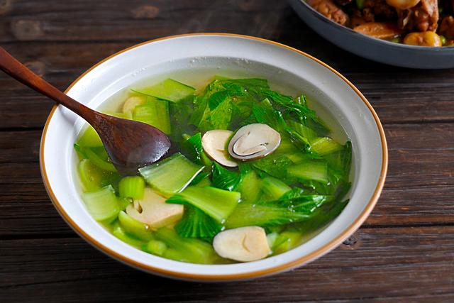 草菇汤