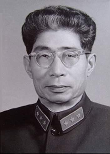 1989年7月28日,傅钟上将因病在北京逝世,终年89岁.