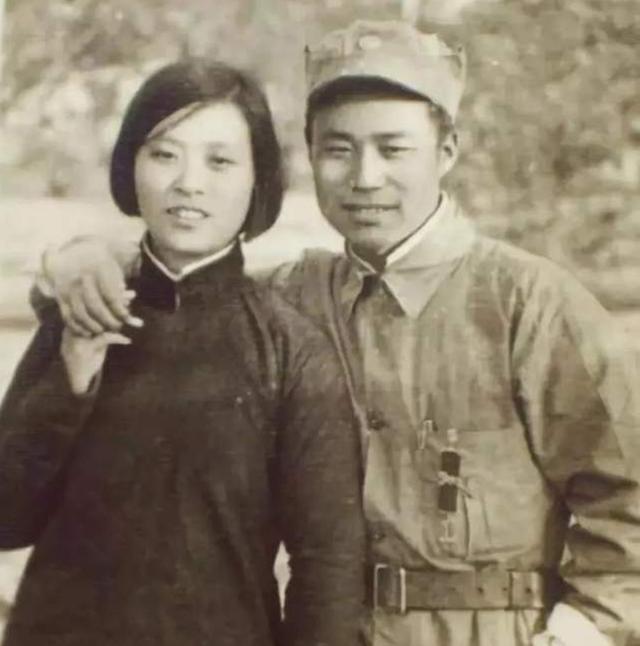 他是李云龙的原型，开国中将王近山，晚年为何被开除党籍？