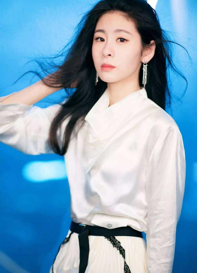 华晨宇初恋女友刘诗羽微博——华晨宇刘诗羽微博-天晟网