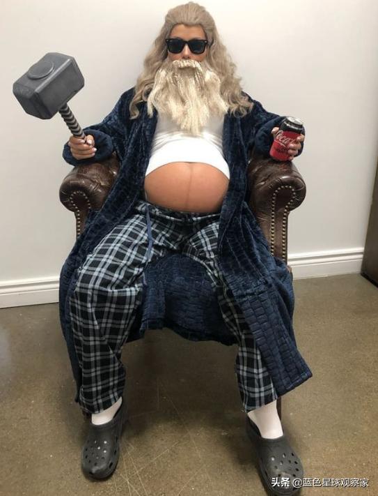 万圣节，孕妇原来还能装成这样？20张脑洞大开的孕妇装扮（一）