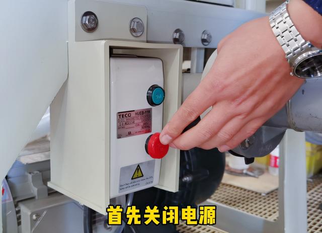 排气阀自动过滤机