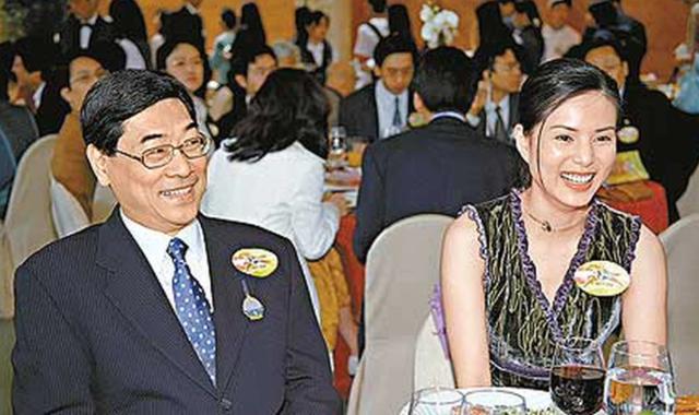 小龙女李若彤的结局给所有恋爱脑的女生敲响了警钟