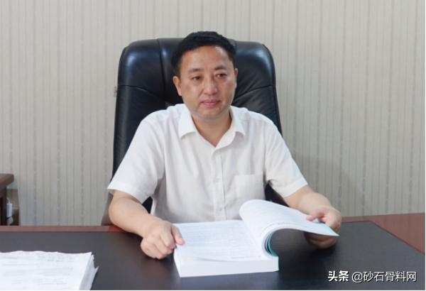 包含大宏立单电机制砂机好用吗的词条