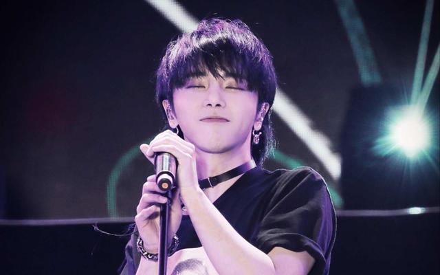 华晨宇张碧晨相识(华晨宇张碧晨感情经历)