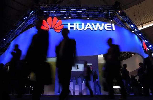 华为Mate旗舰重新开售，5G+鸿蒙+麒麟一应俱全，但花粉并不买账