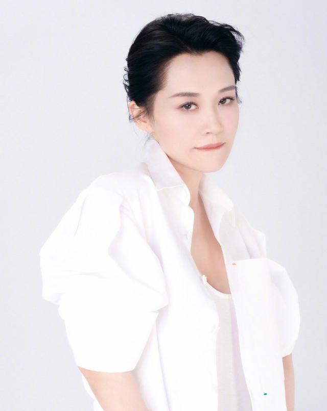 许晴八卦:小八卦，许晴很重口味？陈伟霆特别喜欢香水？