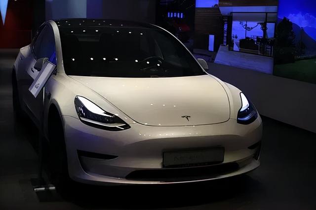 1度电跑273公里的汽车，你敢坐吗？