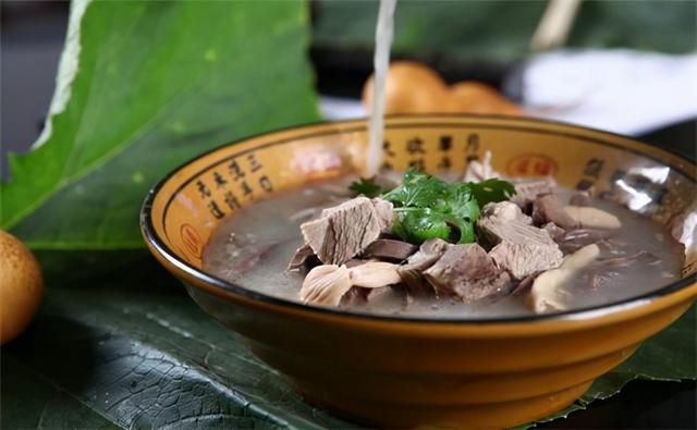 经常吃羊肉到底是养生还是伤血管？一文跟你说明白