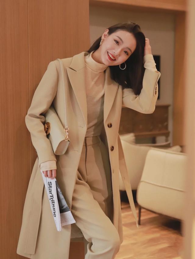 15度穿什么衣服合适（呢大衣适合什么样的天气穿）