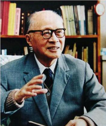 1938年，他亲手埋下12个炸药筒炸毁日寇专列，后成为中科学院院士