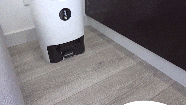 小白集尘扫地机器人V2 UV版测评：除菌无需亲自动手