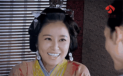 明明“廉颇老矣”，非要“尬演少女”的5大女星，羞不羞？