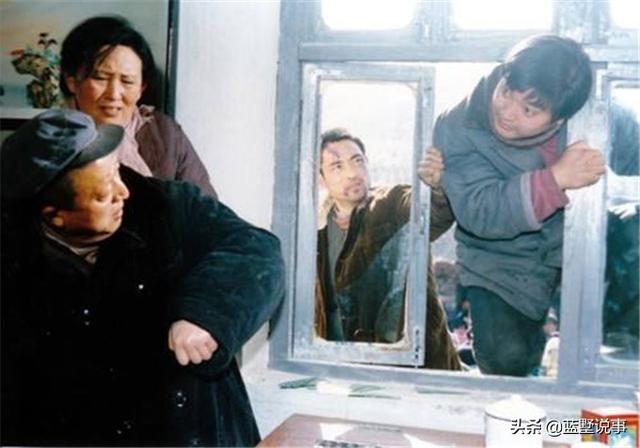 ӰϷ��Ա��ԣ���ݹ���ӰϷ(�������ڽ�����һ������Ա�������Ϲ��ˡ���ԣ��)