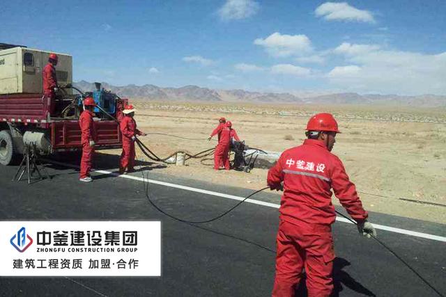 成立电力工程分公司，电力施工资质和电力承装修饰许可证必须要有