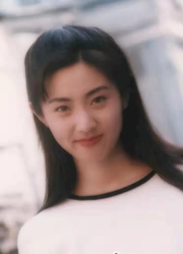八位婚后转战商界的女明星：黎姿公司上市，张庭身价高达三百亿