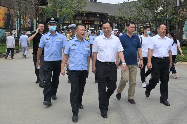 牢记领袖训词,践行人民至上——在平安建设中谱写雁山公安新篇章