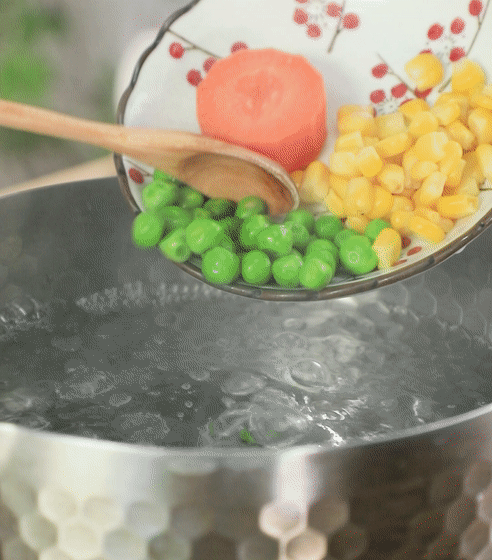 建议每周给娃吃1次，换季食补少不了它，一蒸一揉就能搞定