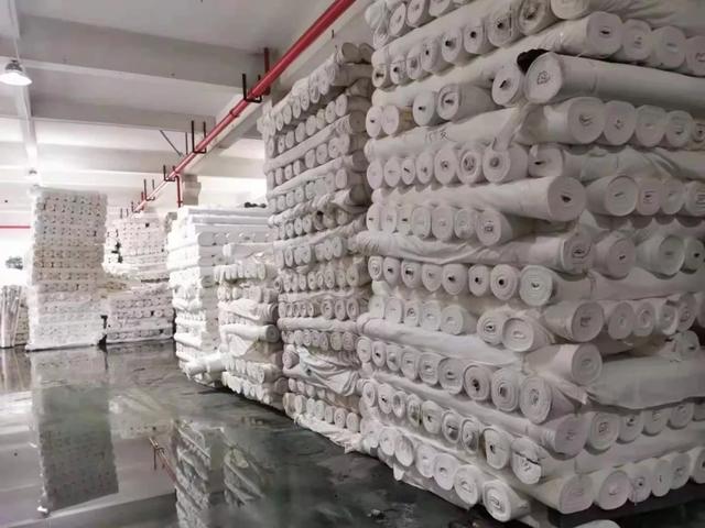 坯布、染费价格全线上调，交期无限延长！利润、订单都没了