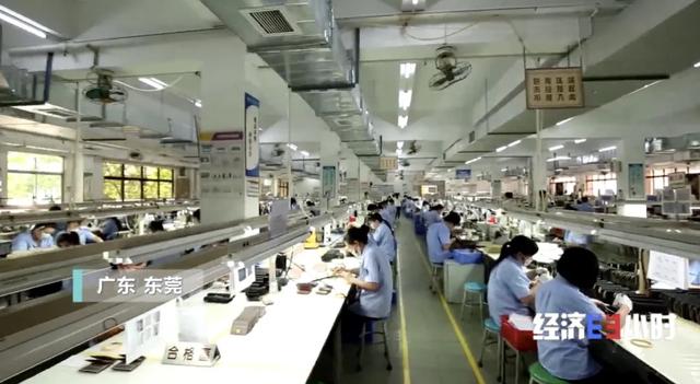 代工一个国际顶级品牌手提包，利润最高80元？国内最大奢侈品包代工厂，这样破局