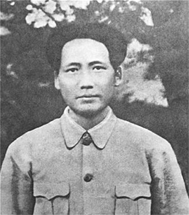 毛主席亲自下令，从速逮捕罗克绍并就地处决，罗克绍做了什么事？