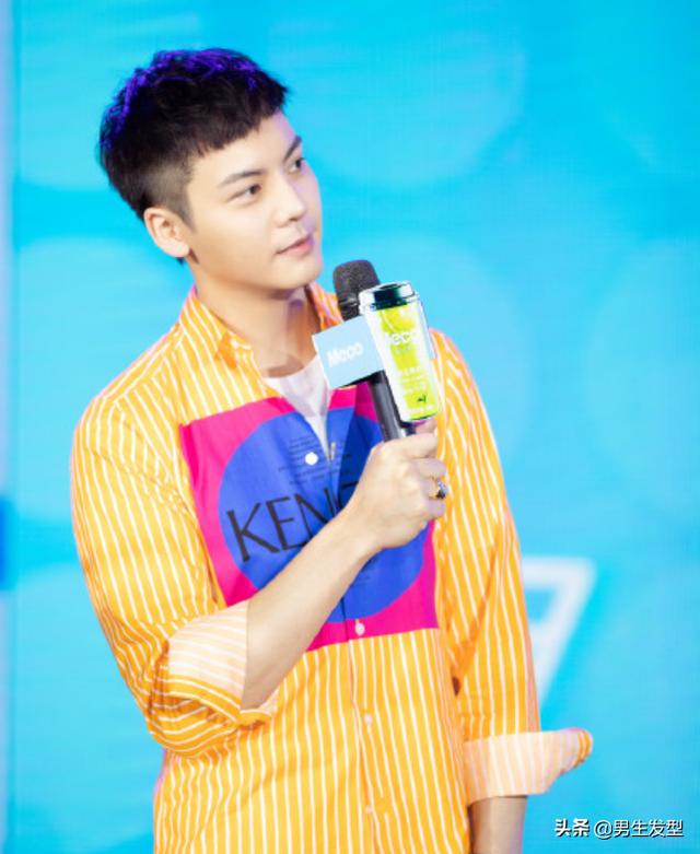 正三角形适合什么发型图片 正三角形男生适合什么发型