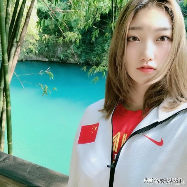 聊聊中国女篮的新一代篮球女神李梦
