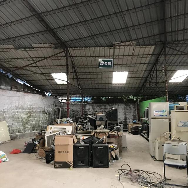 惠州四会矿山锤式破碎机