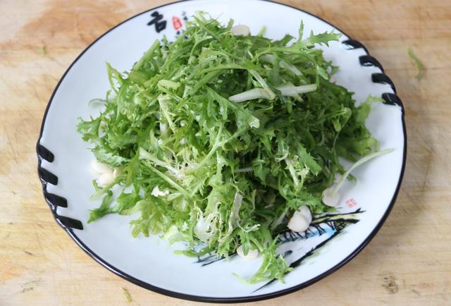 身体上火别慌，牢记1道青菜，清热祛火，一身轻松