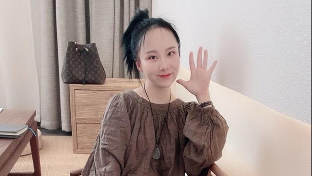 董欣化妆品公司简介(董欣化妆品价格一览表)-天晟网