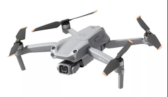 大疆吞下80%市场份额，多数友商转型，“会飞的相机”也内卷？