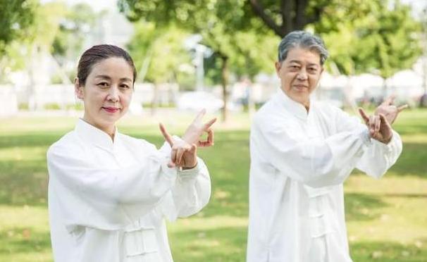 年龄越大，越要吃肉吗？三种肉食或适合老年人吃，不妨了解一下