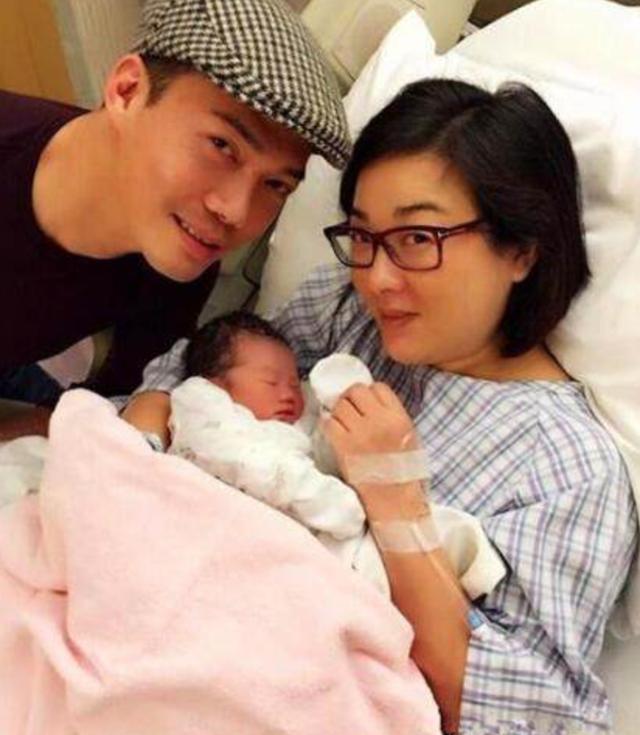 黄贯中的老婆是谁:嫂子大起底！张淇欧阳靖低调已婚？赵文卓黄贯中将宠妻进行到底