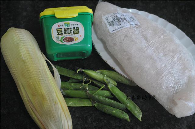 进入秋天，多给孩子吃这种鱼！无鳞又无刺，肉质细嫩特肥美