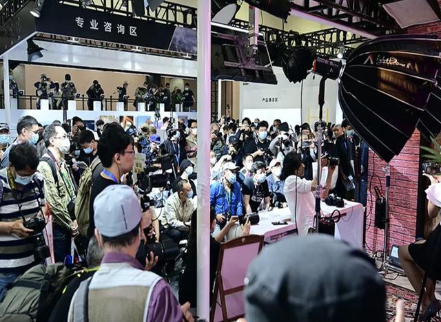 第21届照相机机械展