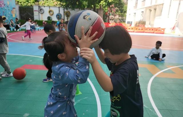 幼儿成长 教师先行 | 诺亚舟中大星耀幼儿园主题教研活动