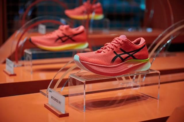 量化运动情绪状态的黑科技，如何让亚瑟士在进博会大出风头？