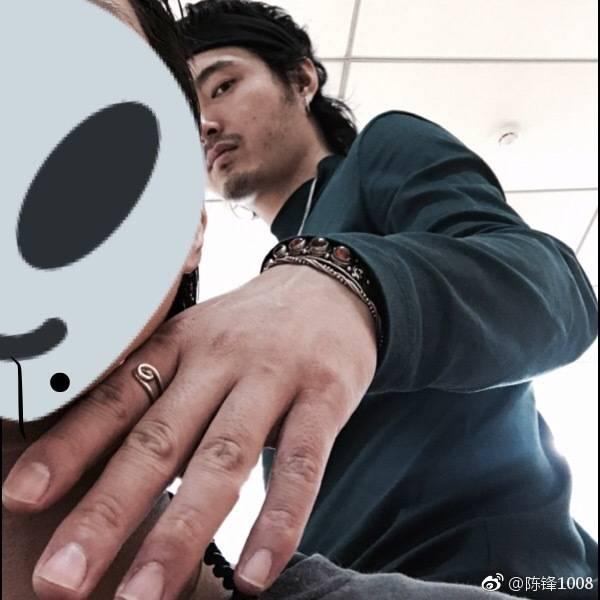 ��ȥ���� ������˭(ת���ˣ�񼾸ͯһ�ķ�������ͷ������������ԪѫTony������ͷ��С)