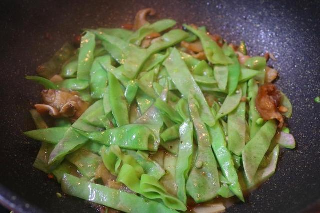 立秋后多吃它，一斤相当于15个鸡蛋15杯牛奶，给老人补蛋白质