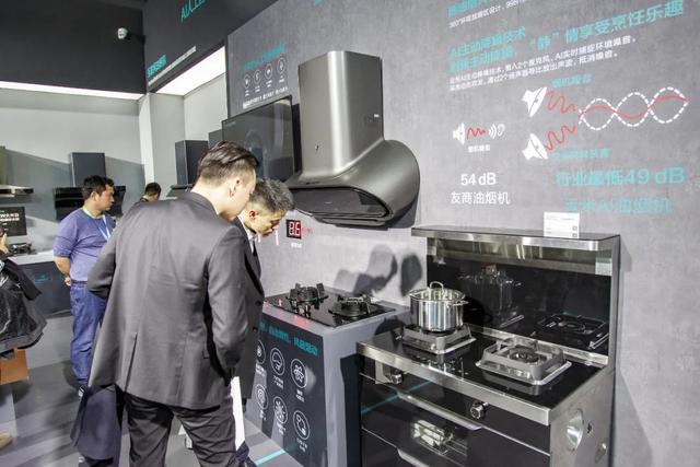 在家电领域学小米，很危险